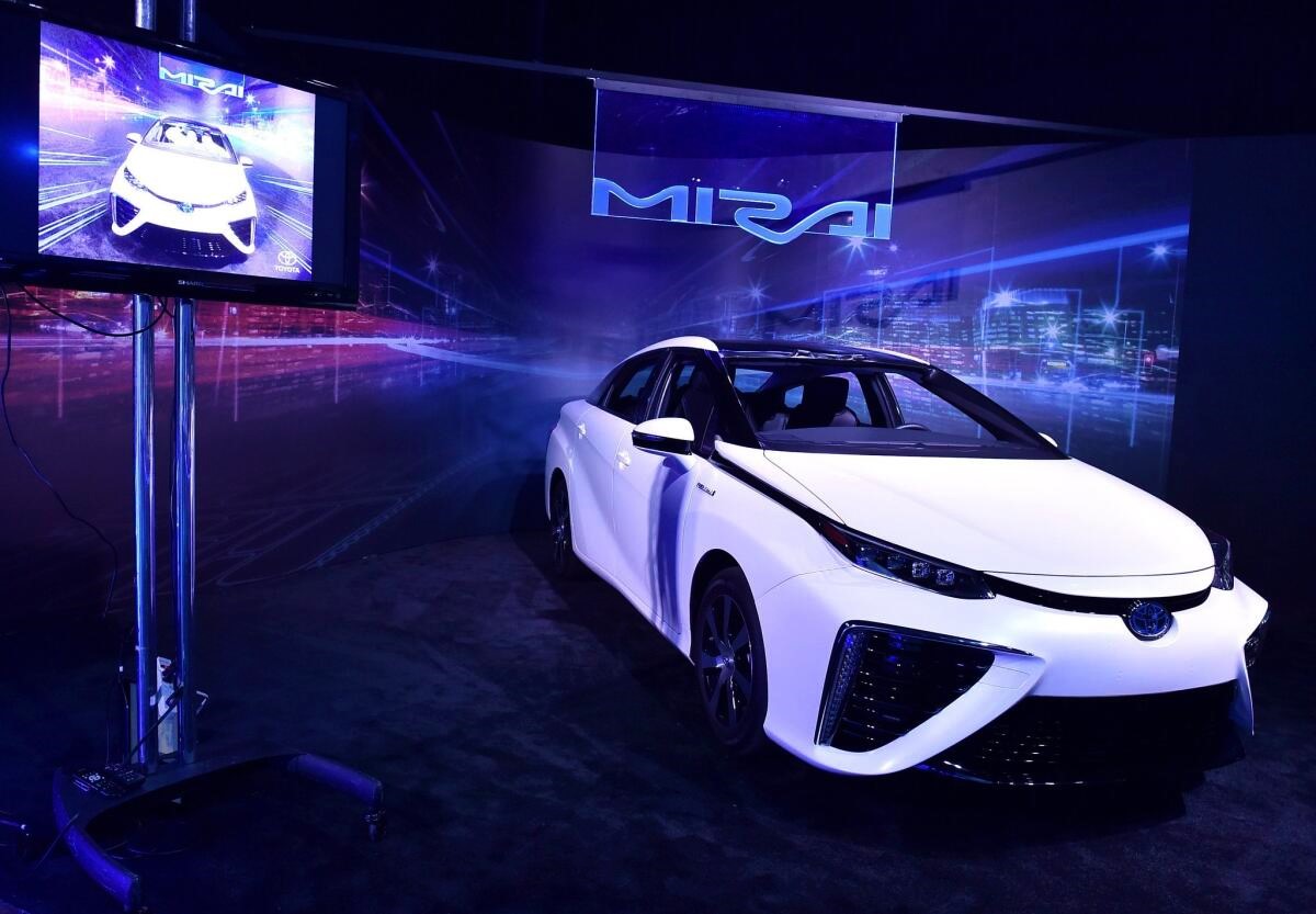 Toyota hidrogen EV-fighting engine